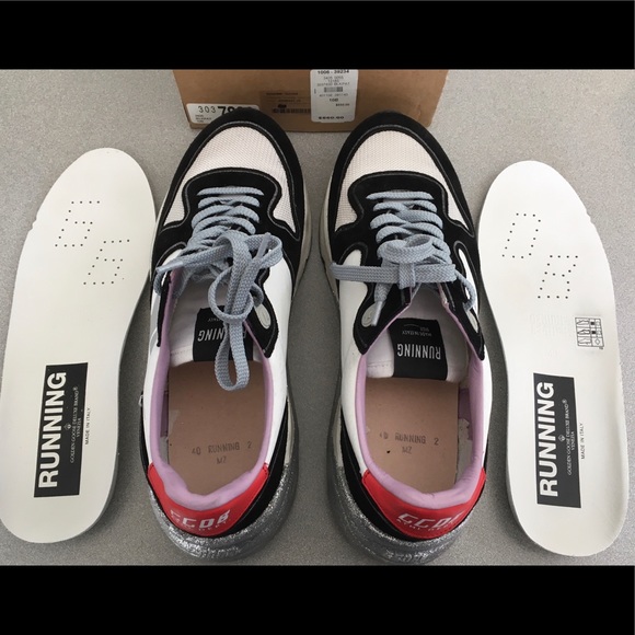 Golden Goose Running Sole Sneaker Black White NIB - Picture 7 of 8